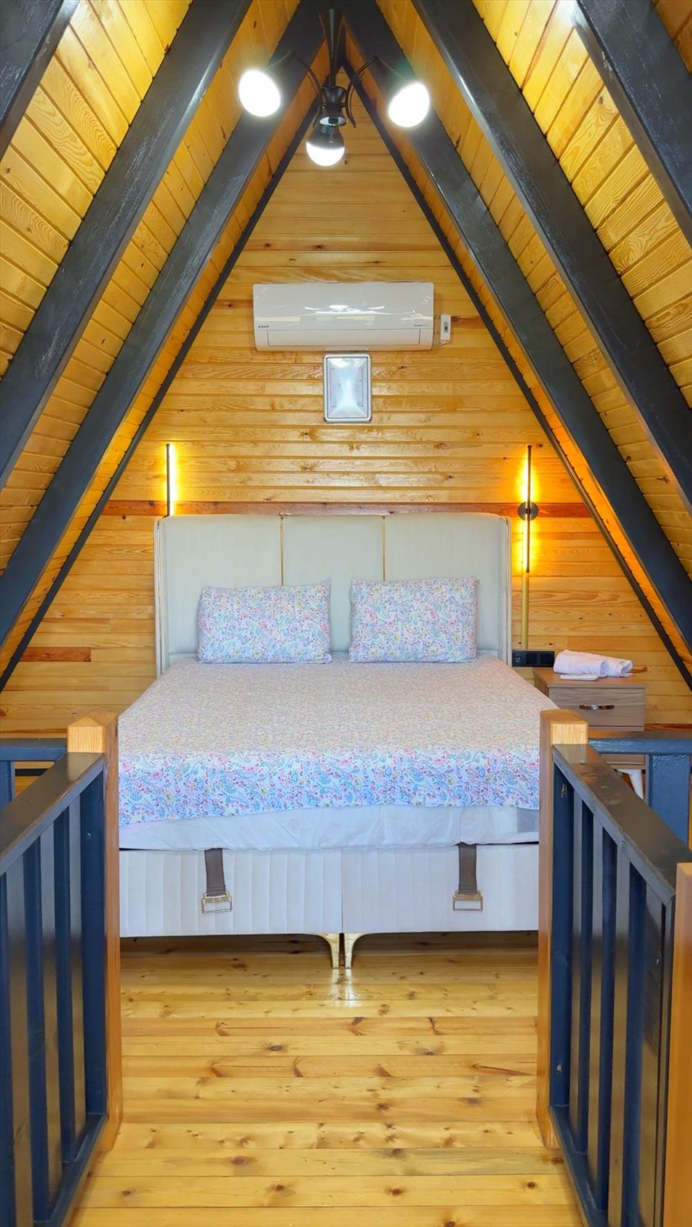 listing card gallery