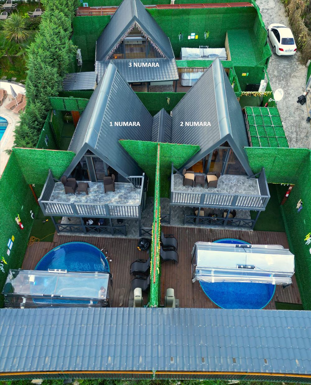 listing card gallery