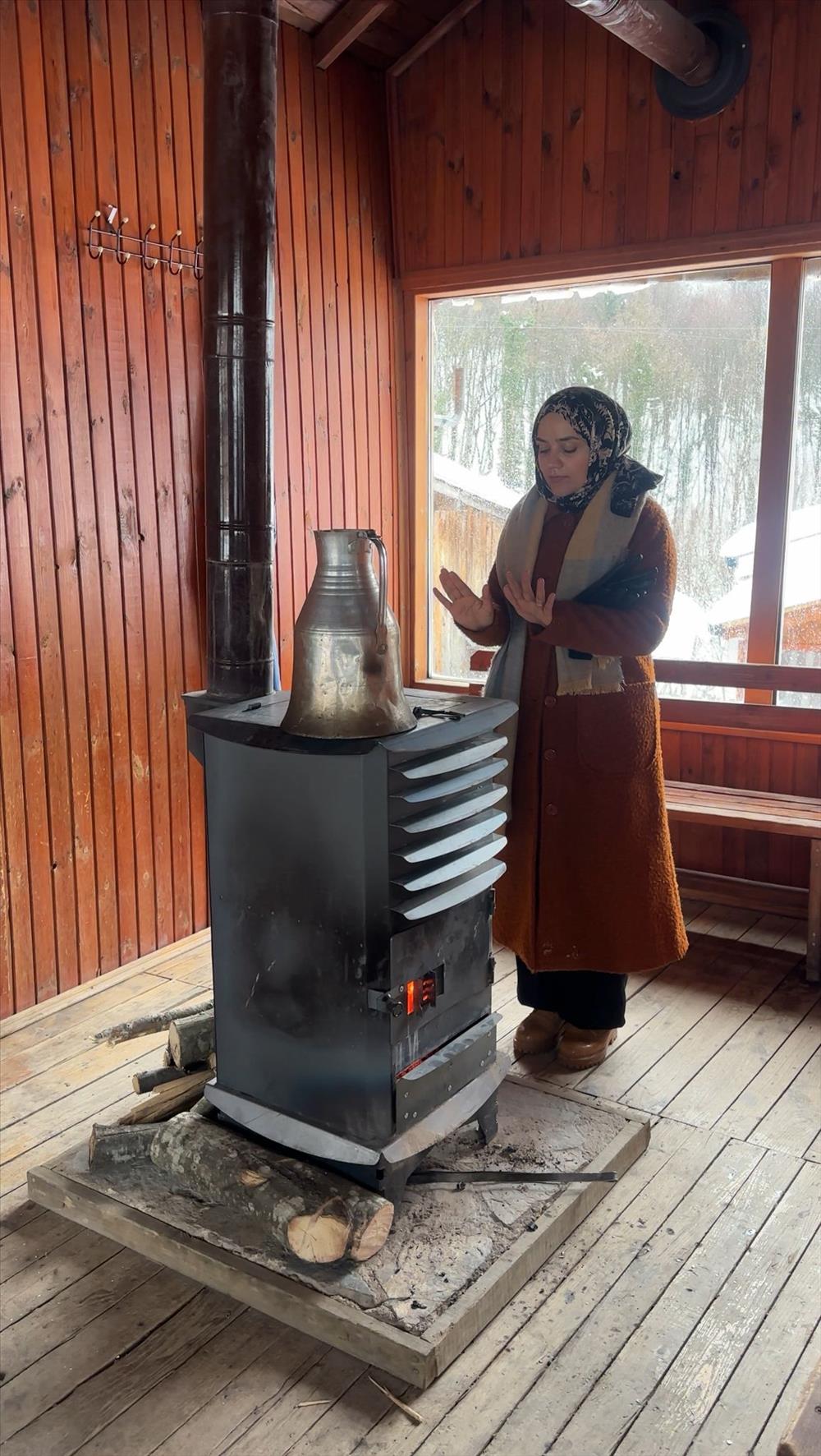 listing card gallery