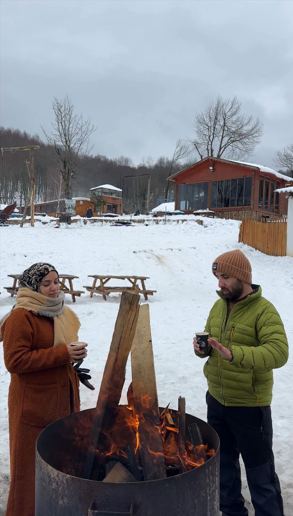 listing card gallery