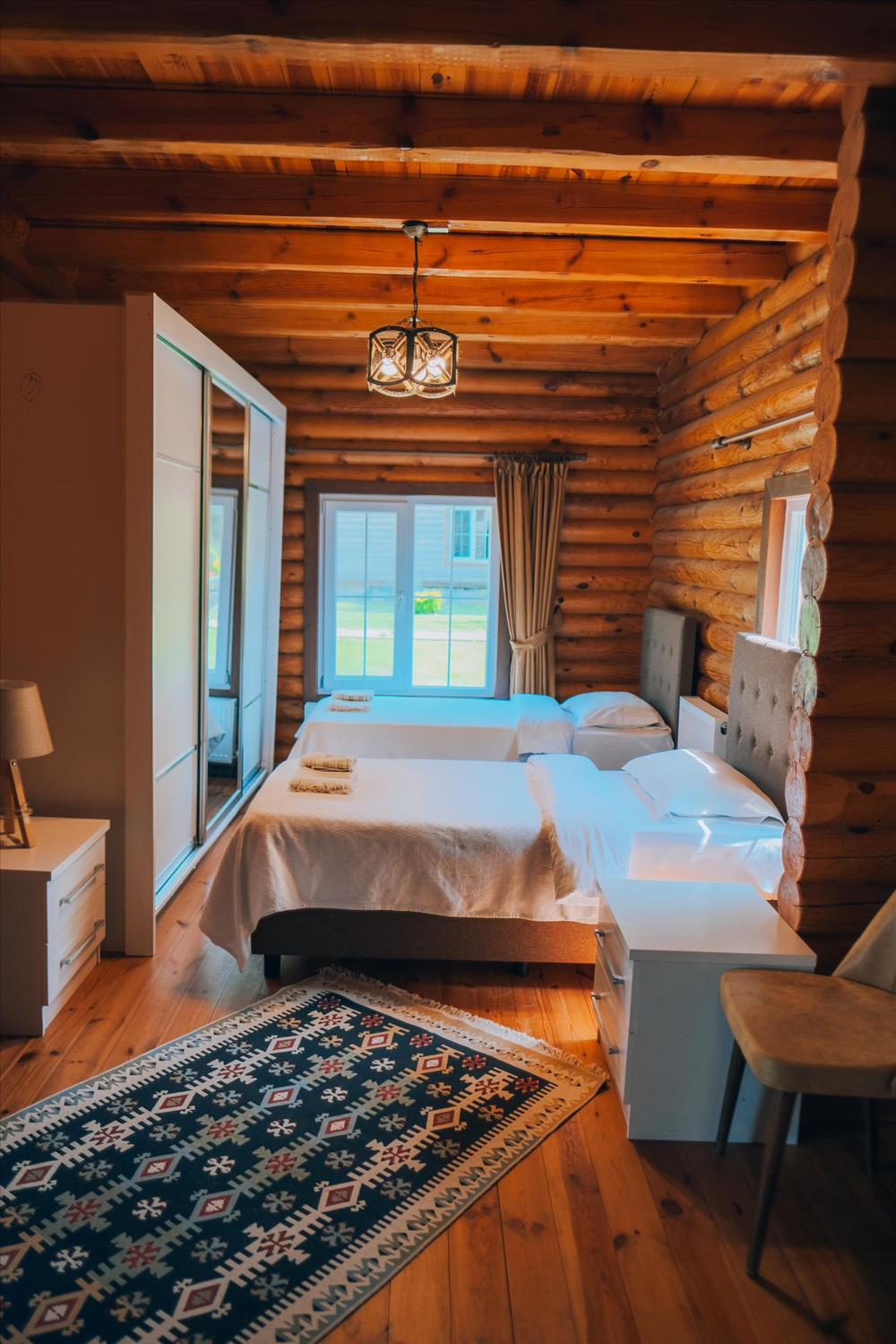 listing card gallery