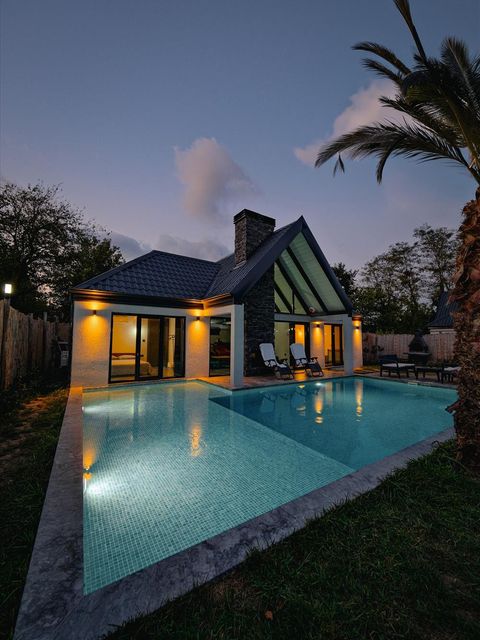 listing card gallery