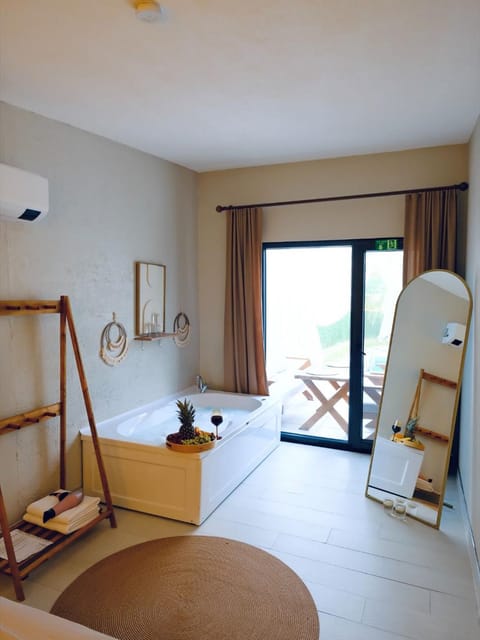 listing card gallery