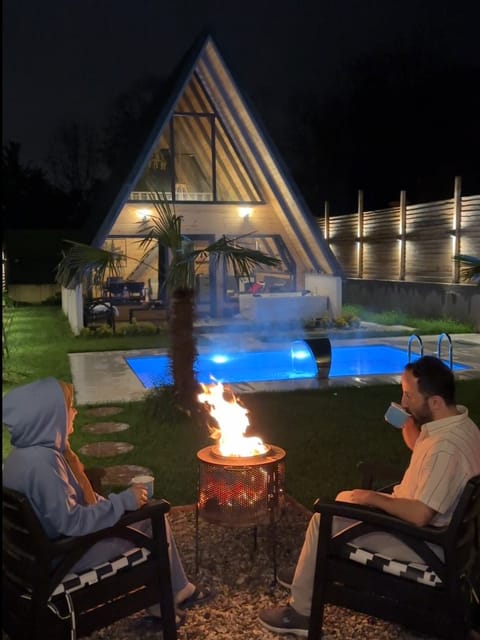 listing card gallery