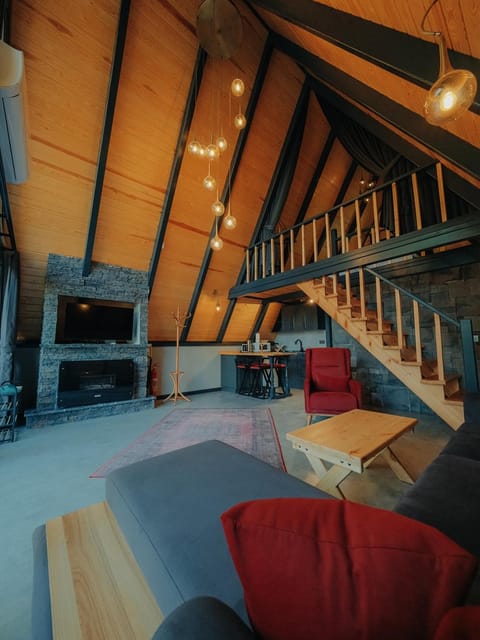 listing card gallery