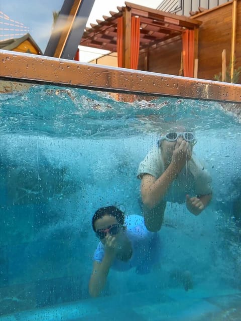 listing card gallery