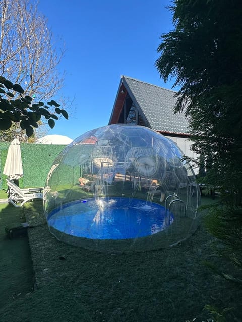 listing card gallery