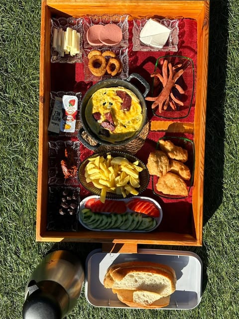 listing card gallery