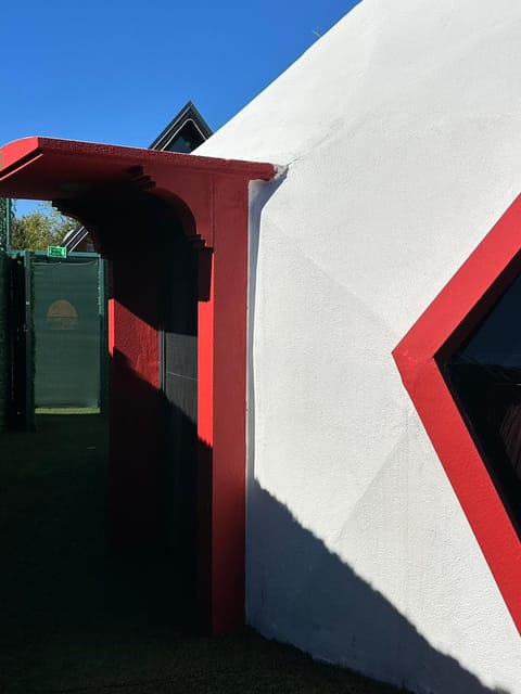 listing card gallery