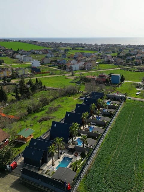 listing card gallery