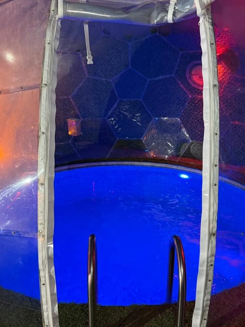 listing card gallery