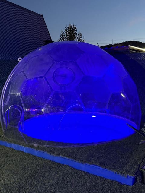 listing card gallery